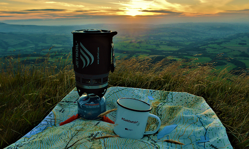 Fan Frynych sunset drink