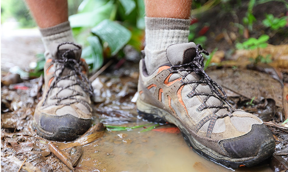 Walking shoes&nbsp;