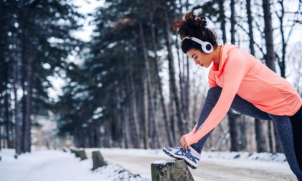 Winter running lady