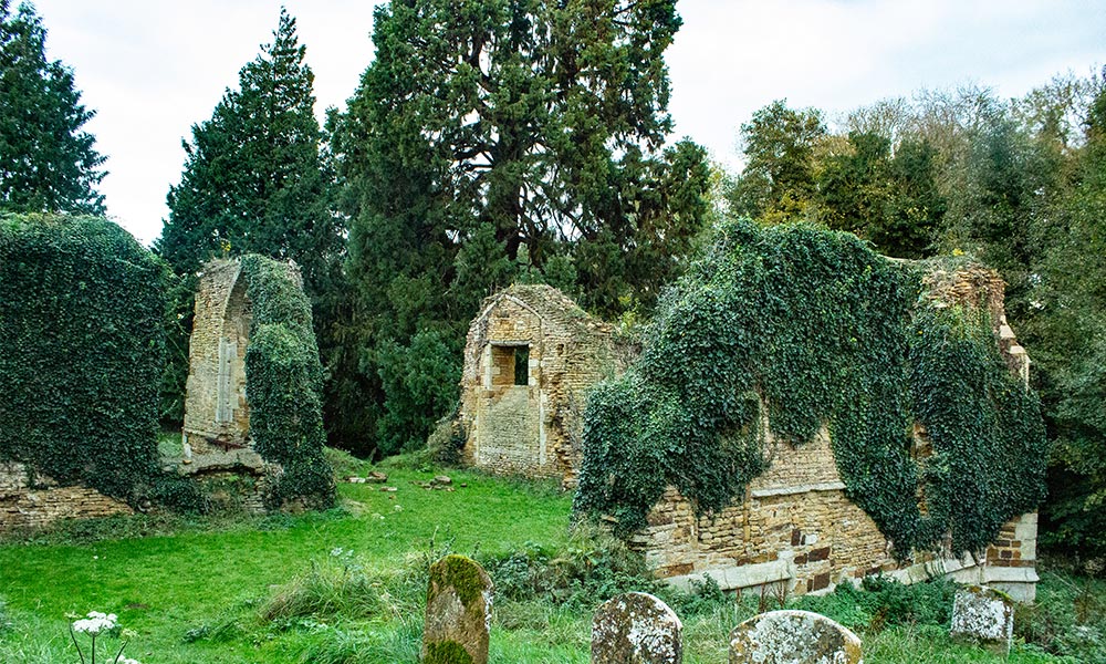 Old St John’s Church & Well, Boughton