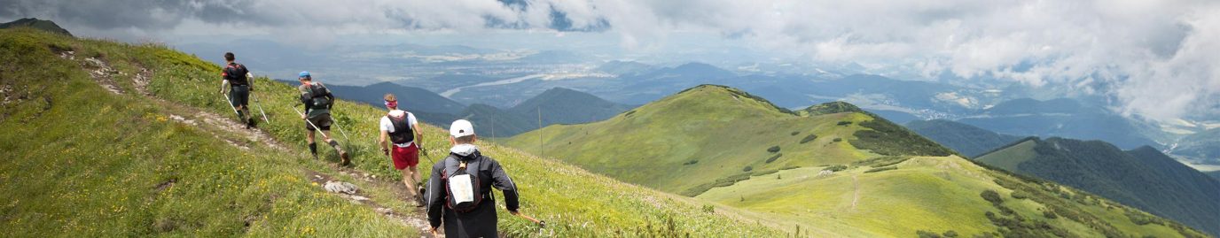 long-distance-trail-running-training-hero.2459c66550e35ba20830f8037c980982