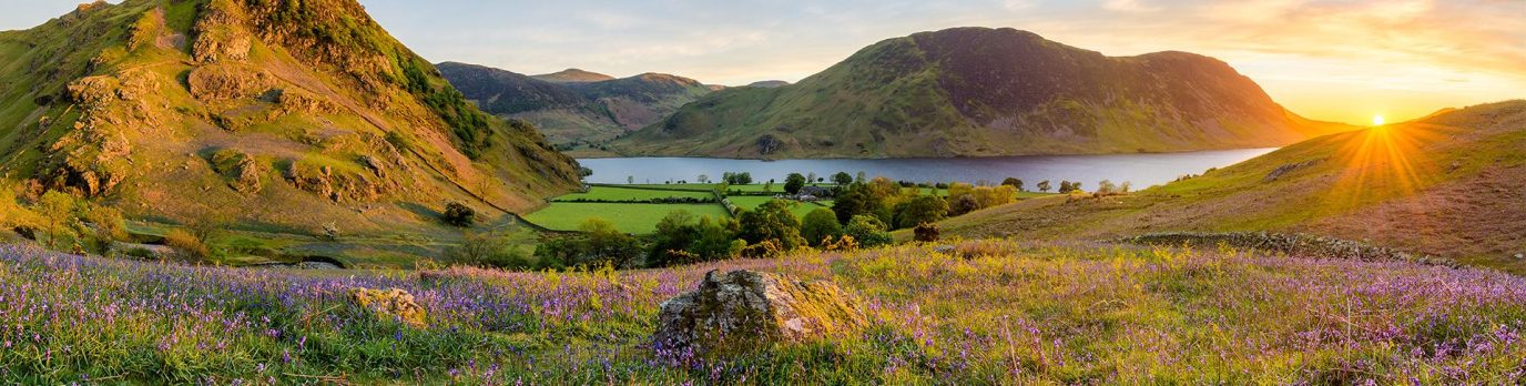 walking-books-guides-hero.2459c66550e35ba20830f8037c980982