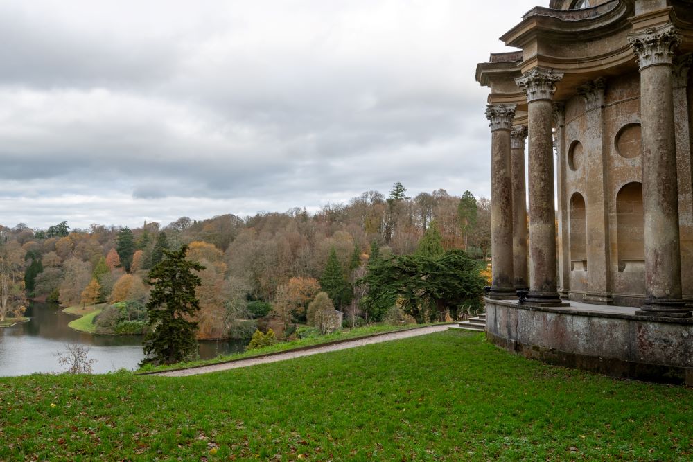 temple of apollo stourhead gardens where darcy proposes to Elizabeth jane austen filming locations