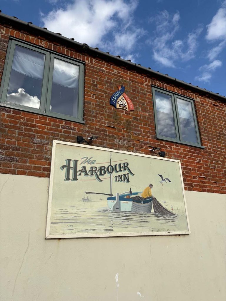 Southwold Circular Walk - image 7 pub