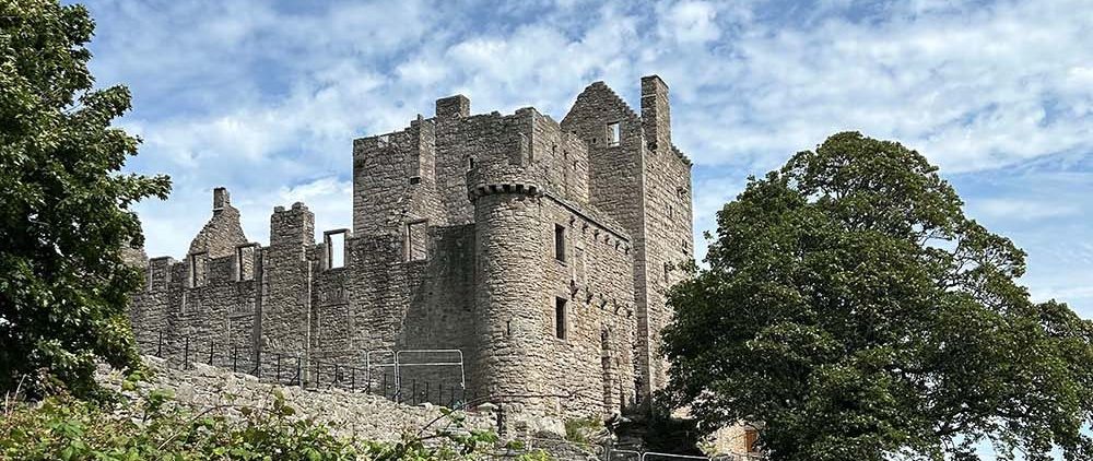 Craigmillar Castle 