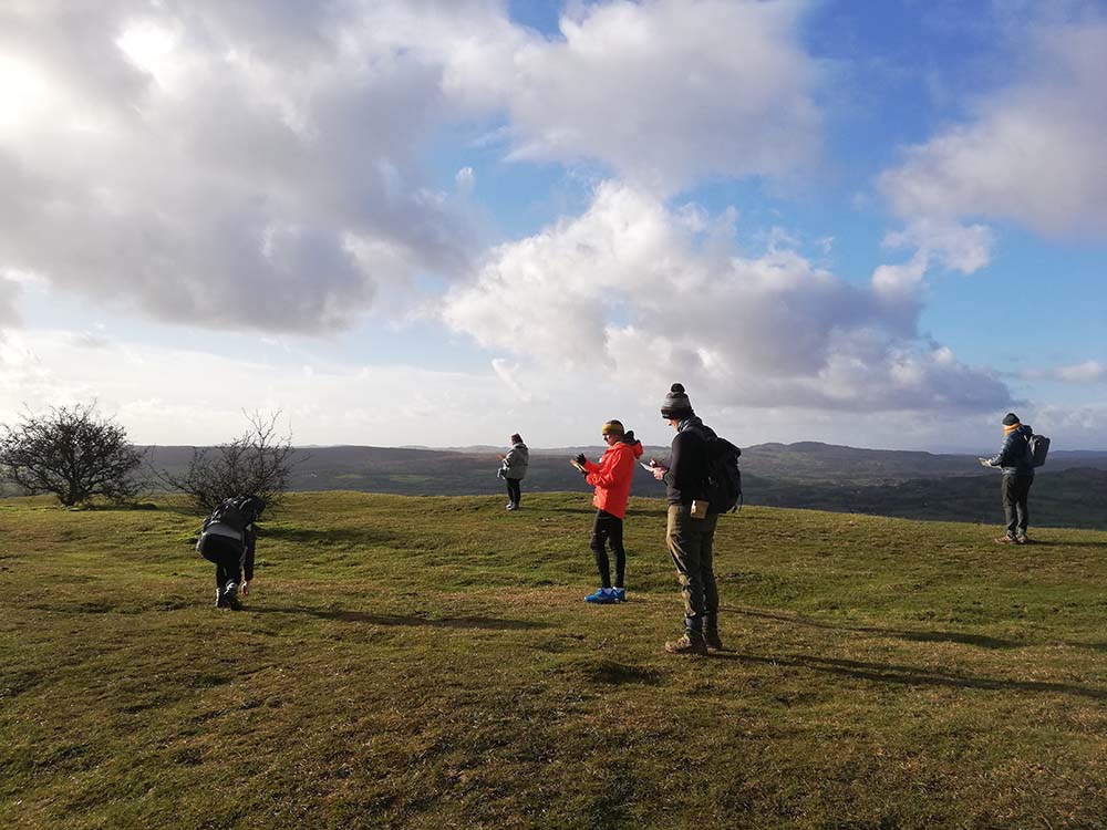 Jessica Emsley workshopswalking and drawing workshop image