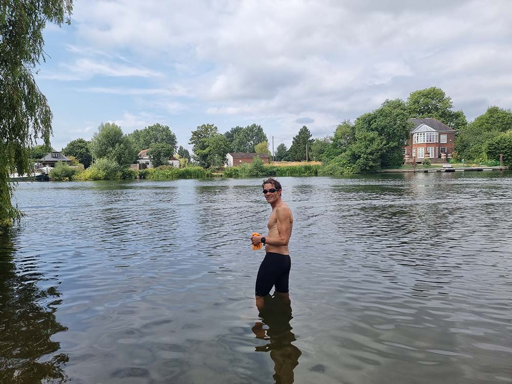 simon swimming in the thames