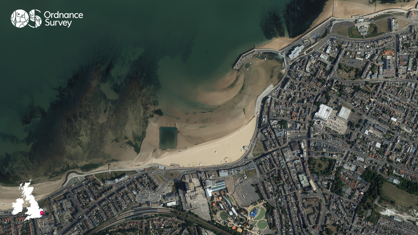 Margate - Aerial Wallpaper - 1366 x 768