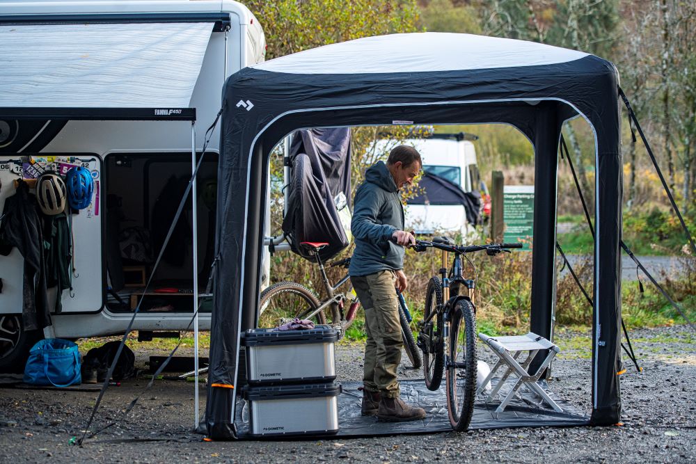 trek bike under cover